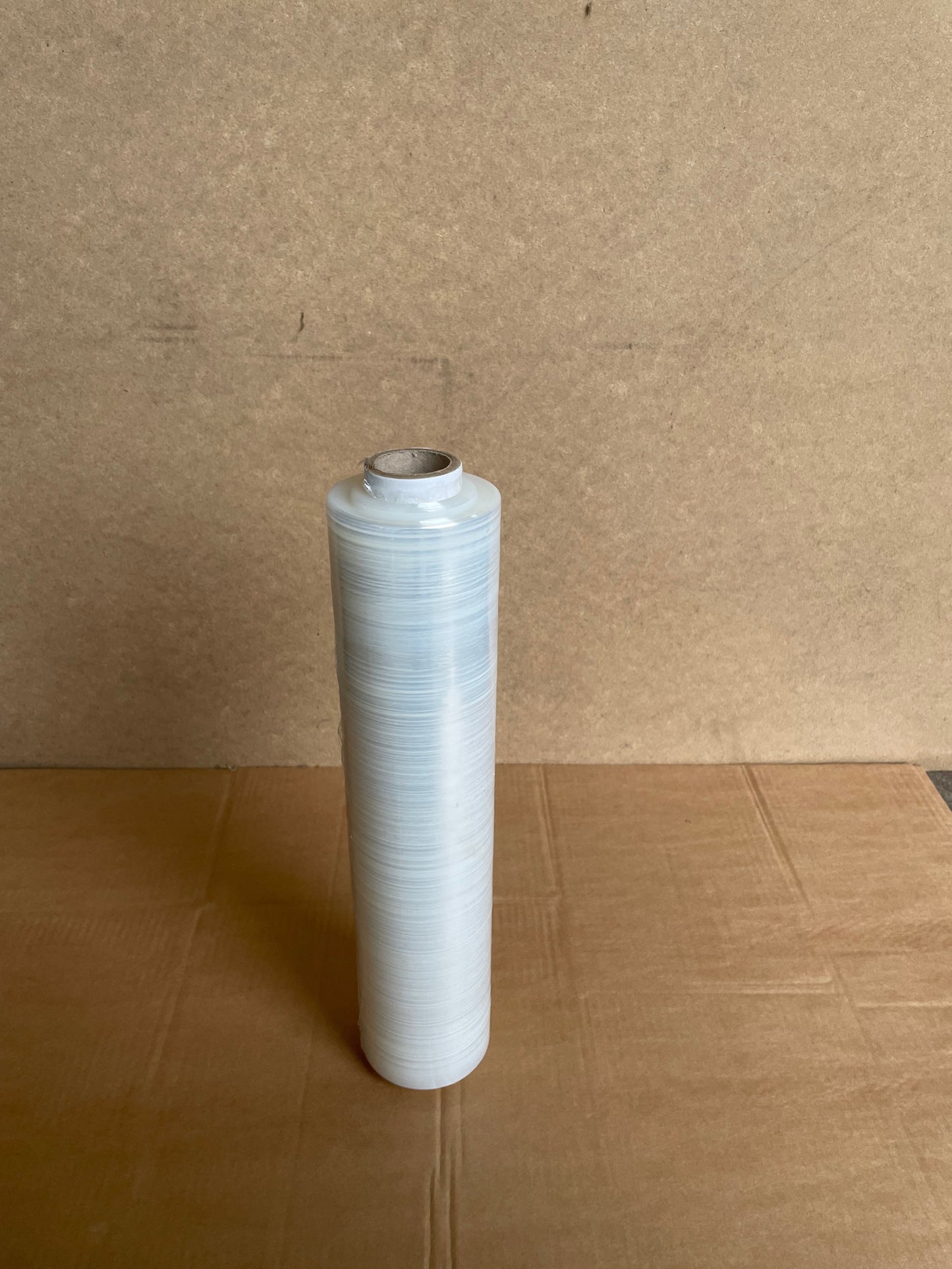 Pallet Wrap Clear 400mmx300m Standard core Medium Duty